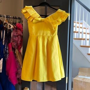 Girls Customer Made Yellow Dress Fits Girls 10-12